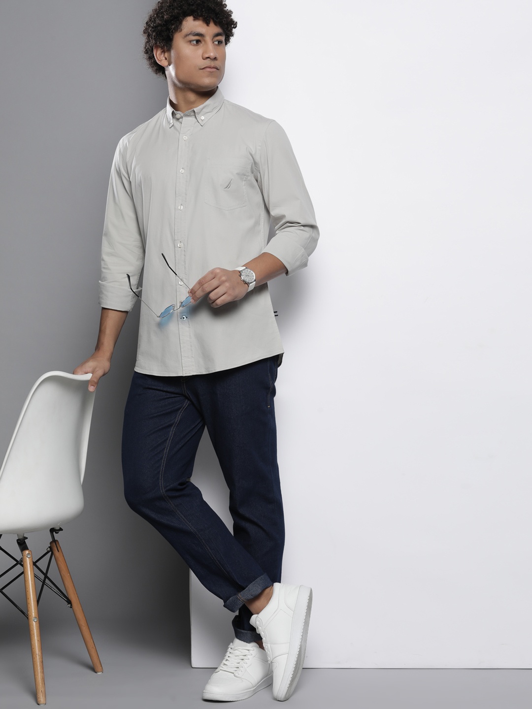 

Nautica Men Slim Fit Stretch Casual Shirt, Grey