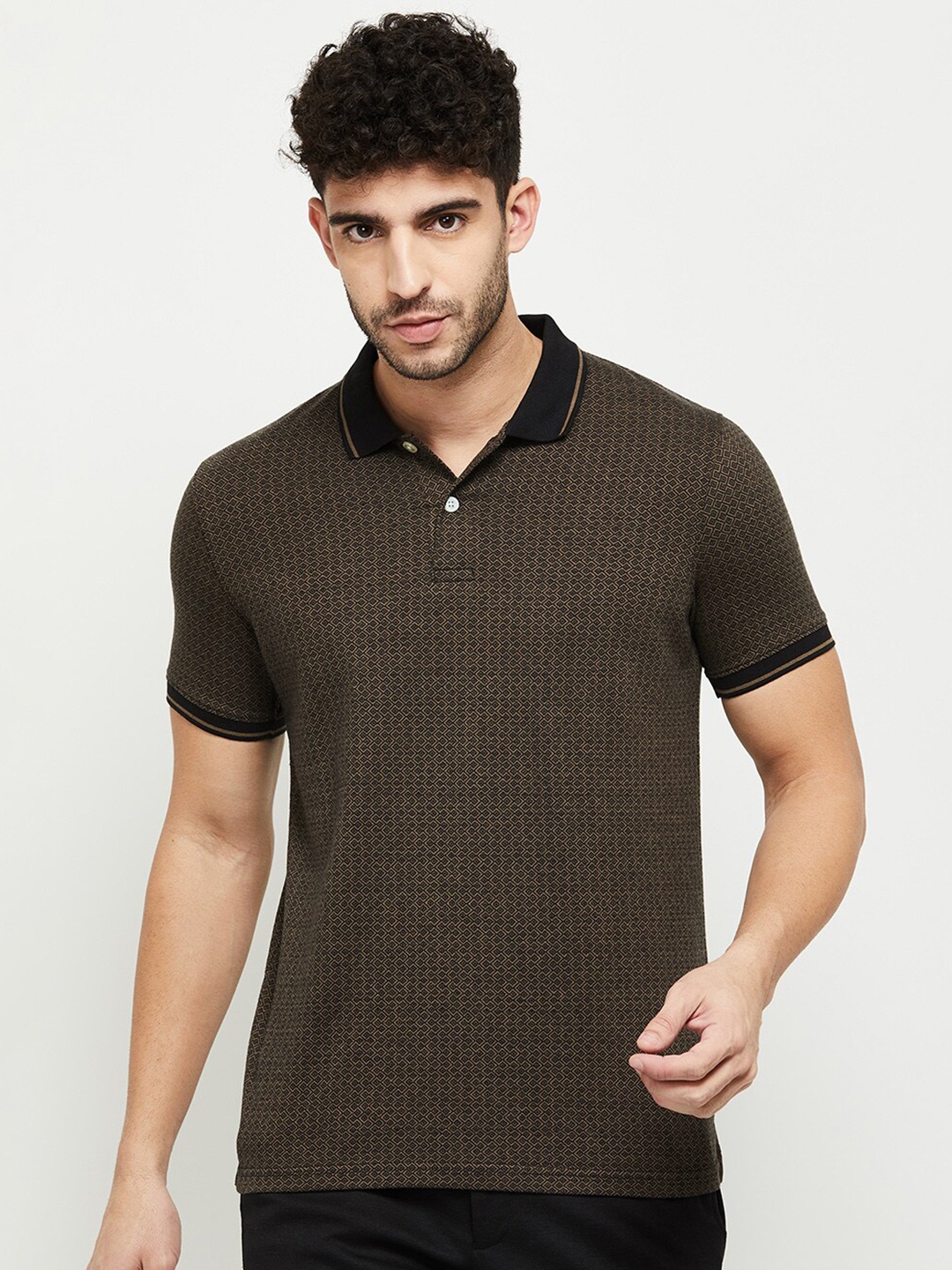 

max Men Olive Green Polo Collar Cotton T-shirt