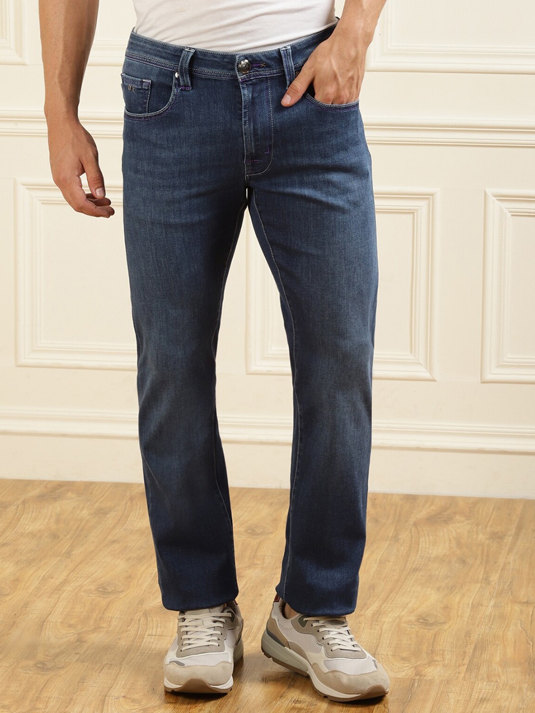 

Tramarossa Men Solid Regular Fit Jeans, Blue