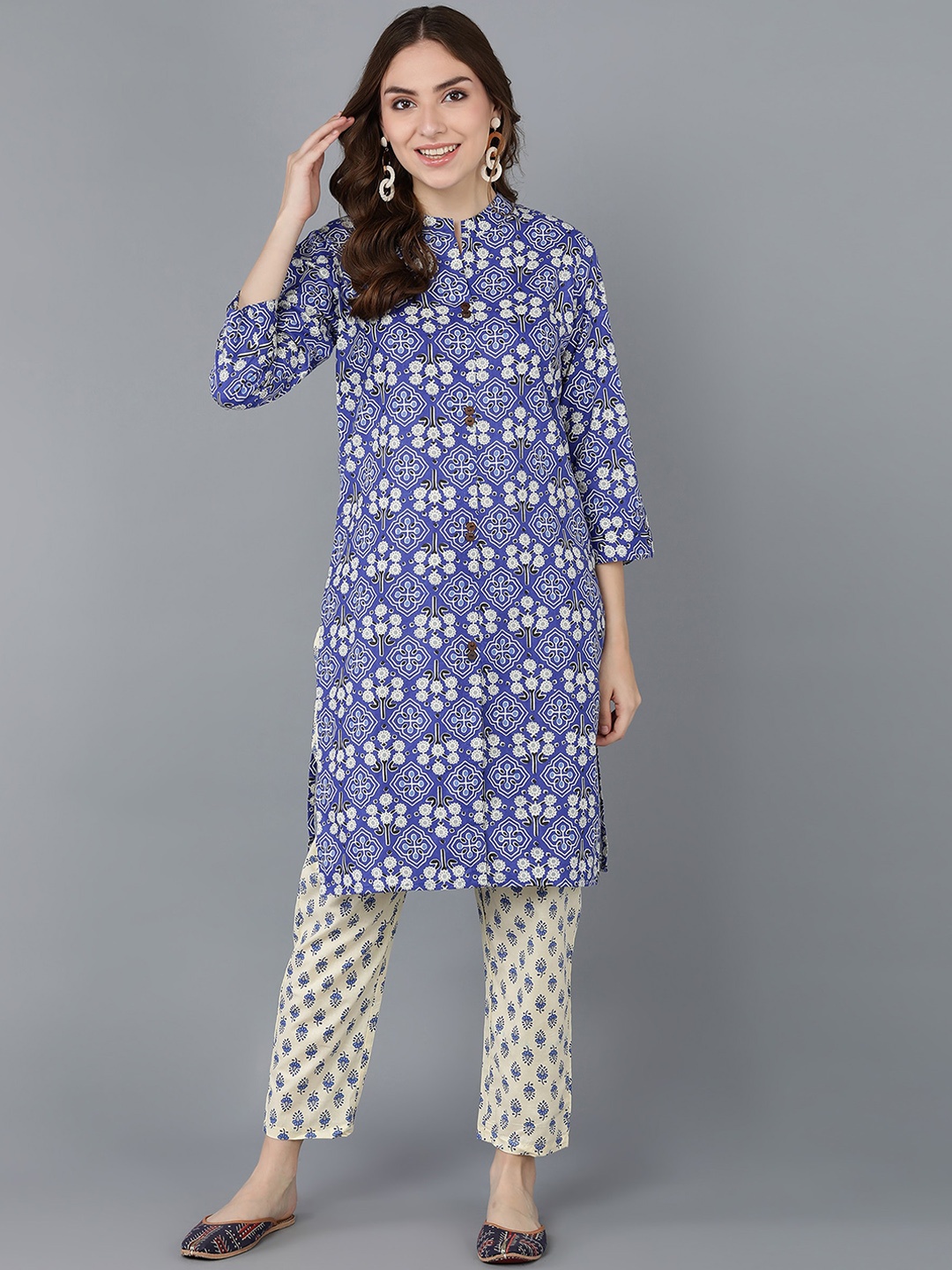 

kipek Women Printed Pure Cotton Straight Kurta with Trousers, Blue