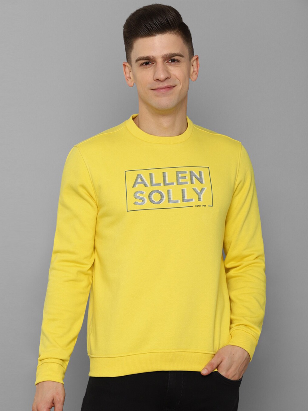 

Allen Solly Men Yellow Printed Cotton Sweatshirt