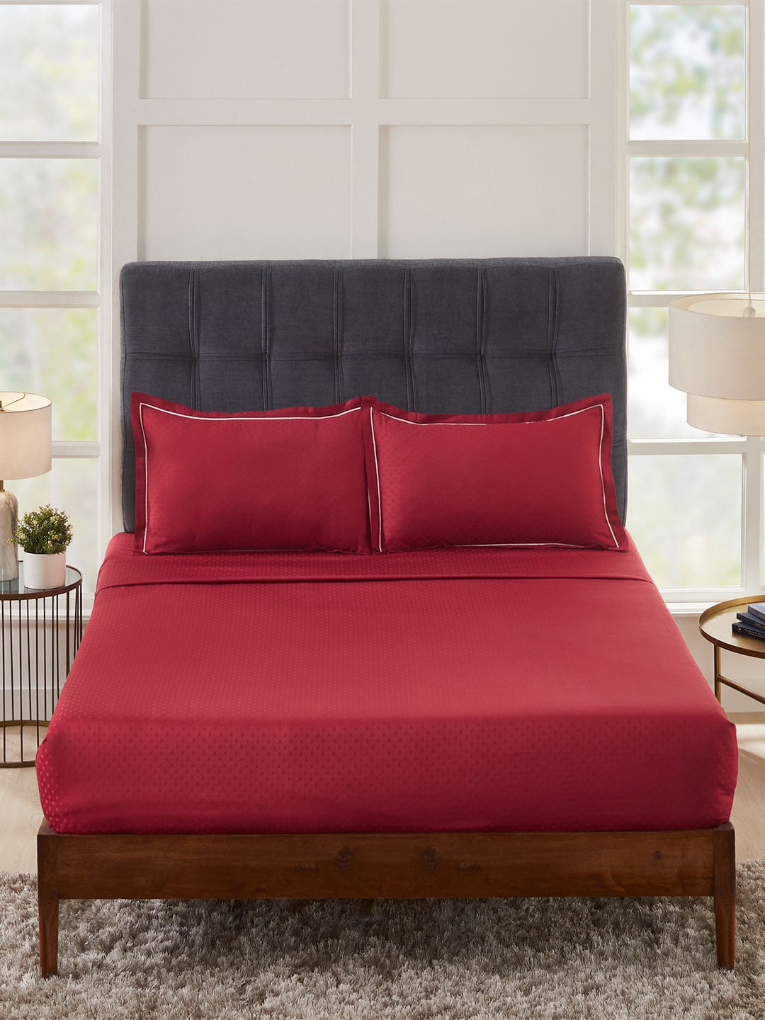 

MYTRIDENT Geometric 300 TC Cotton King Bedsheet with 2 Pillow Covers, Maroon