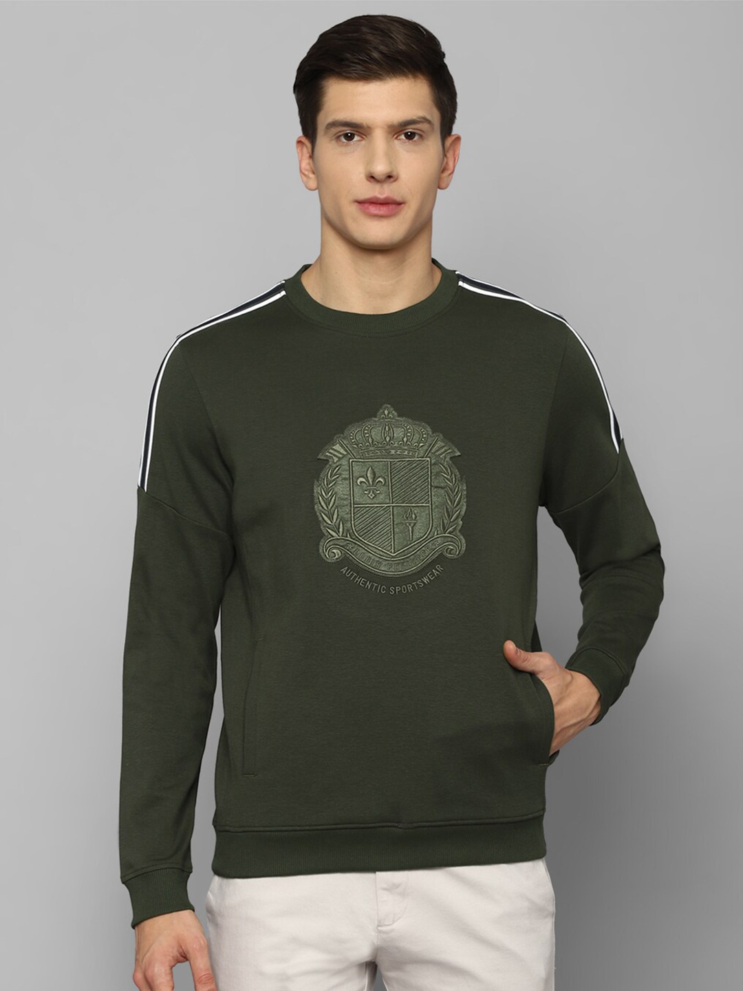 

Louis Philippe Sport Men Green Printed Cotton Sweatshirt