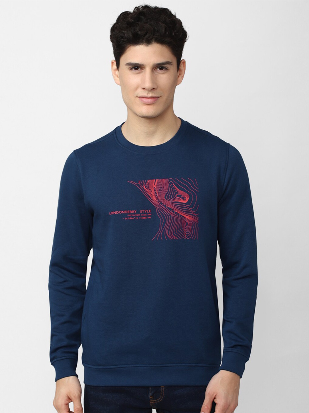 

Peter England Casuals Men Navy Blue Printed Sweatshirt