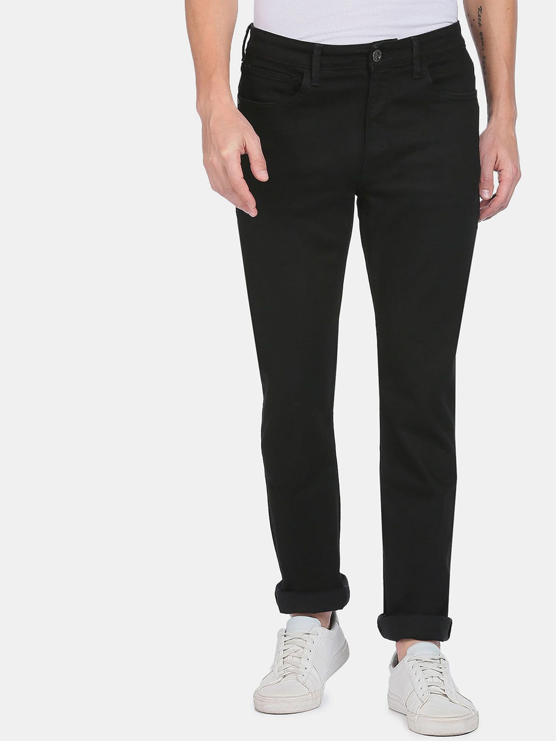 

Arrow Blue Jean Co Men Black Relaxed Fit Jeans