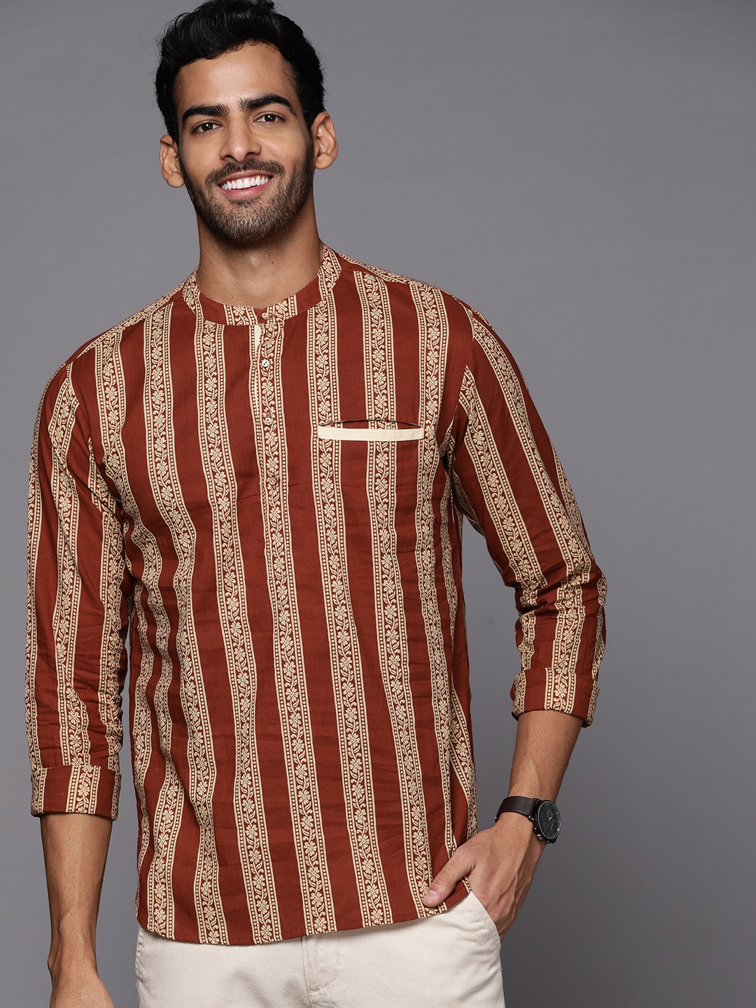 

Indo Era Men Maroon & Beige Pure Cotton Striped Floral Printed Kurta