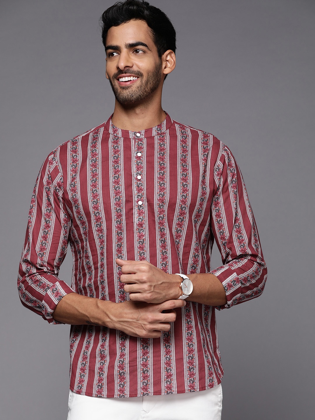 

Indo Era Men Magenta Pure Cotton Striped Floral Printed Kurta