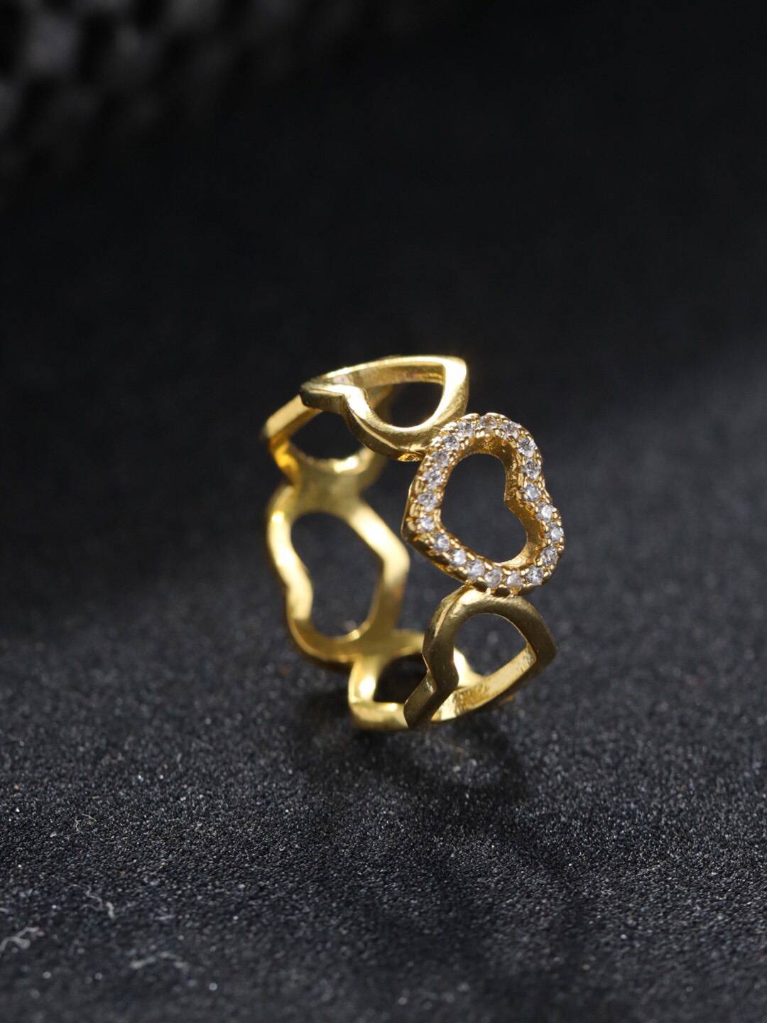 

Priyaasi Gold-Plated American Diamond Stone-Studded Heart Link Finger Ring