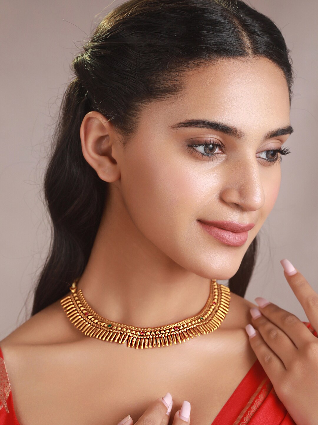 

Priyaasi Gold-Plated Stone-Studded Necklace