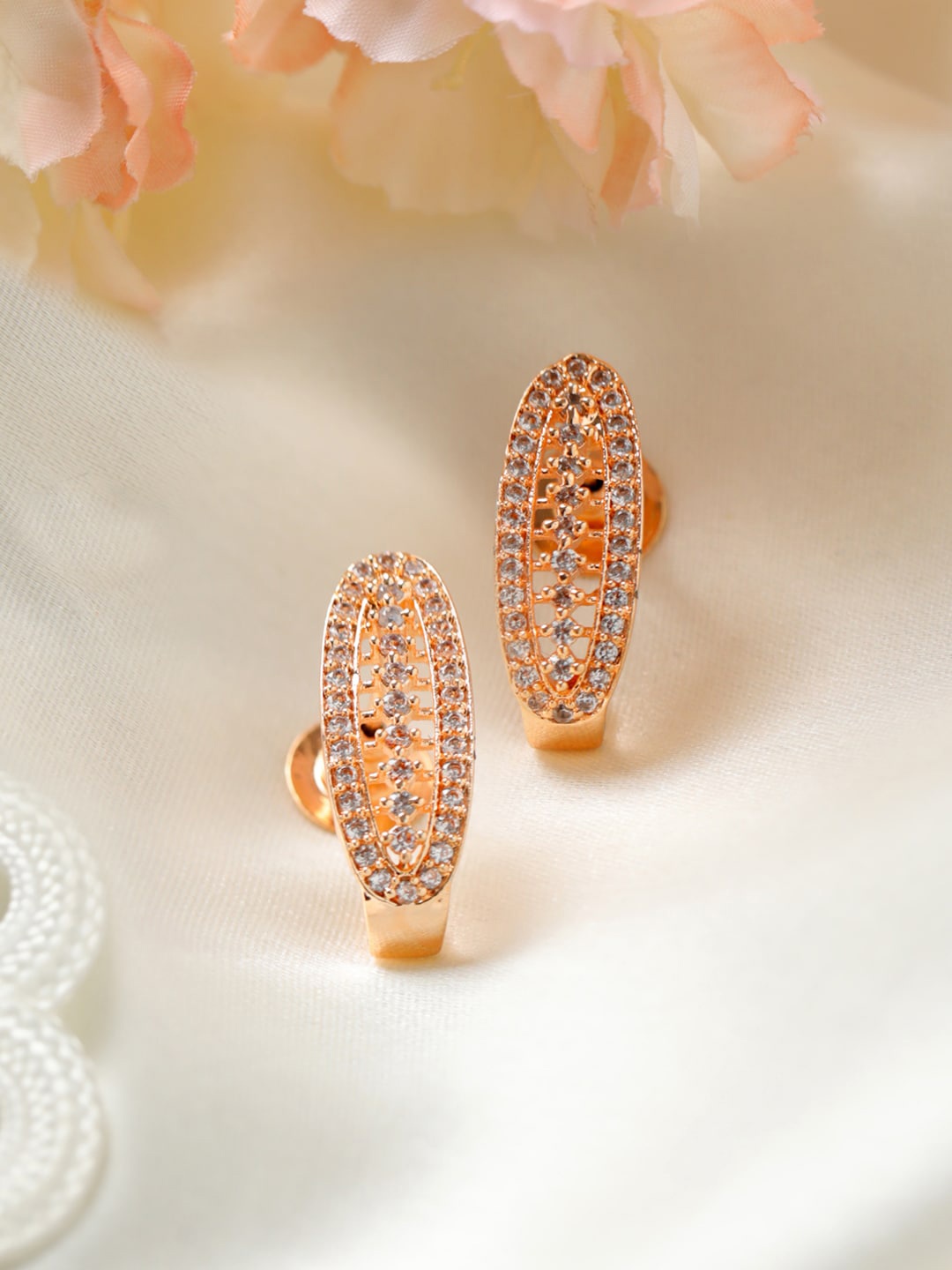 

Priyaasi White Rose Gold-Plated Circular Hoop Earrings