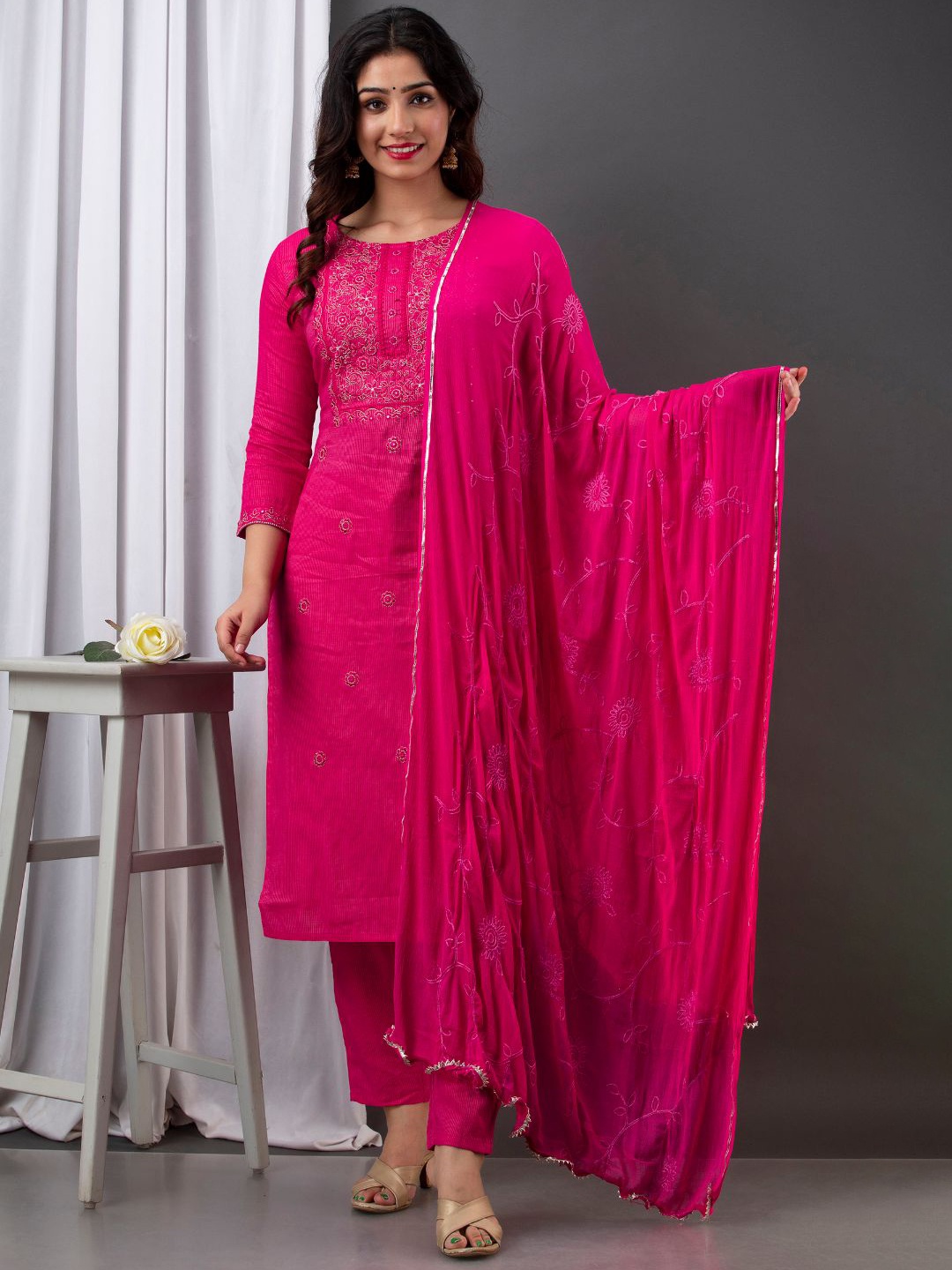 

Kesarya Women Pink Thread Work Pure Cotton Kurta with Trousers & With Dupatta