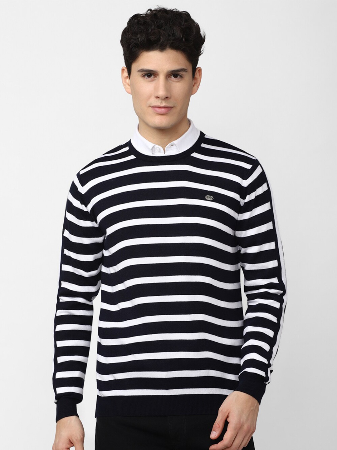 

Peter England Casuals Men Black & White Striped Pullover