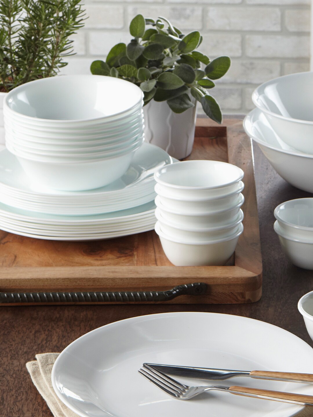 

Corelle 4 Pieces Glossy Bowls, White