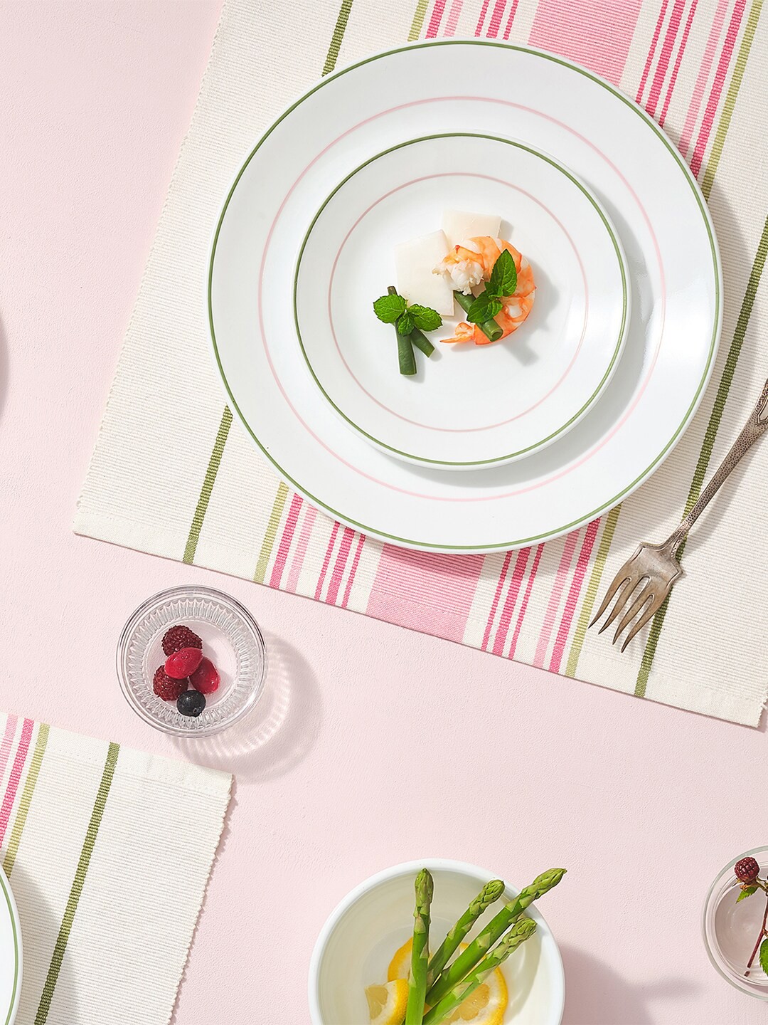 Corelle Set of 6 Dishwasher And Microwave Safe Printed Glossy Plates, White