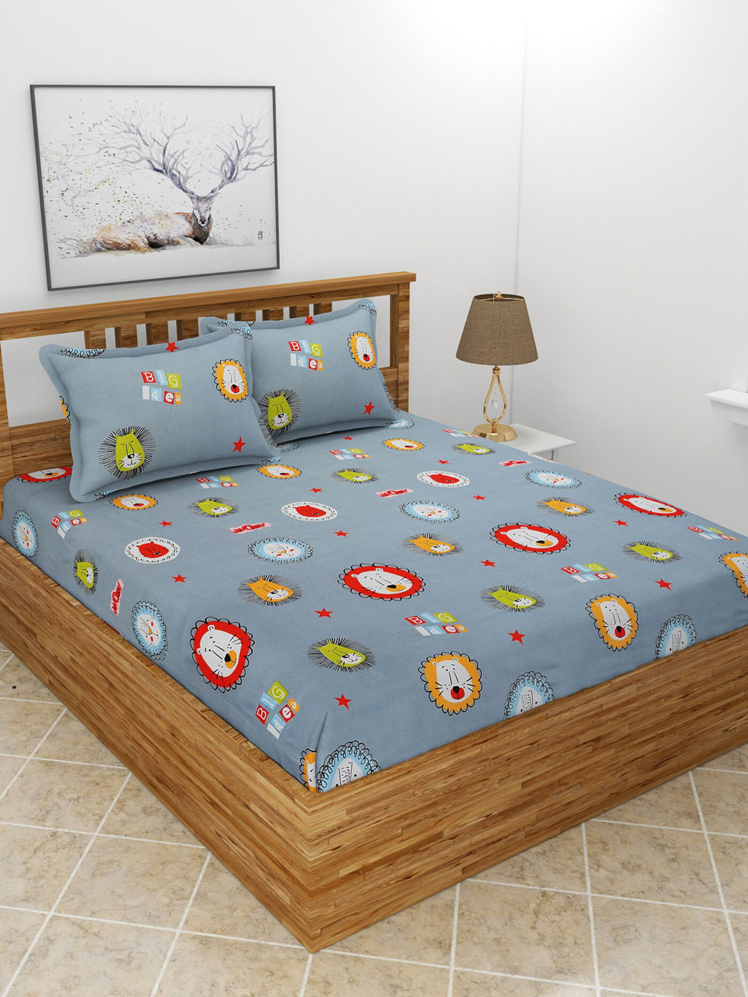 

MORADO Grey & Red Conversational 180 TC Queen Bedsheet with 2 Pillow Covers
