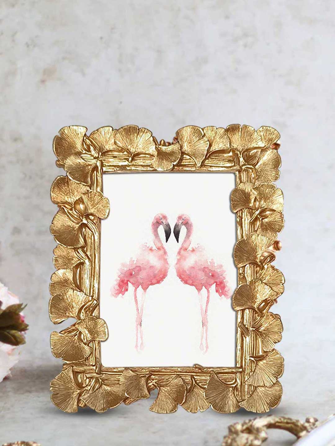 

Art Street Gold-Toned Gingko Leaf Design Table Photo Frames
