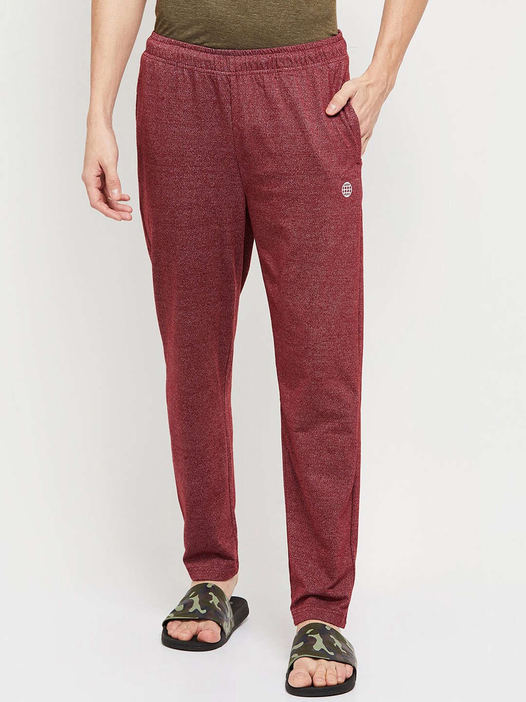 

MAX Men Burgundy Solid Track Pant