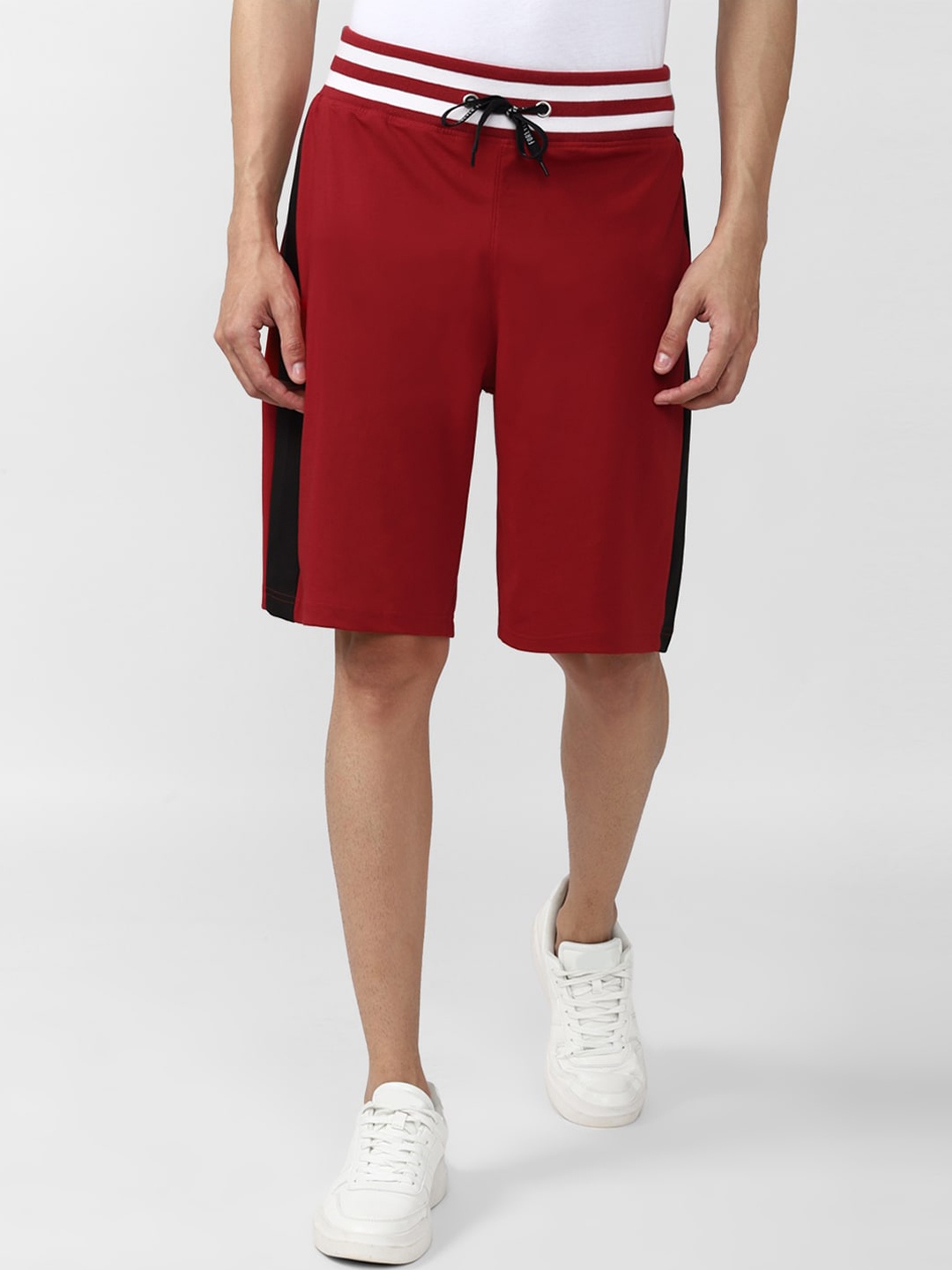 

FOREVER 21 Men Solid Sports Shorts, Maroon
