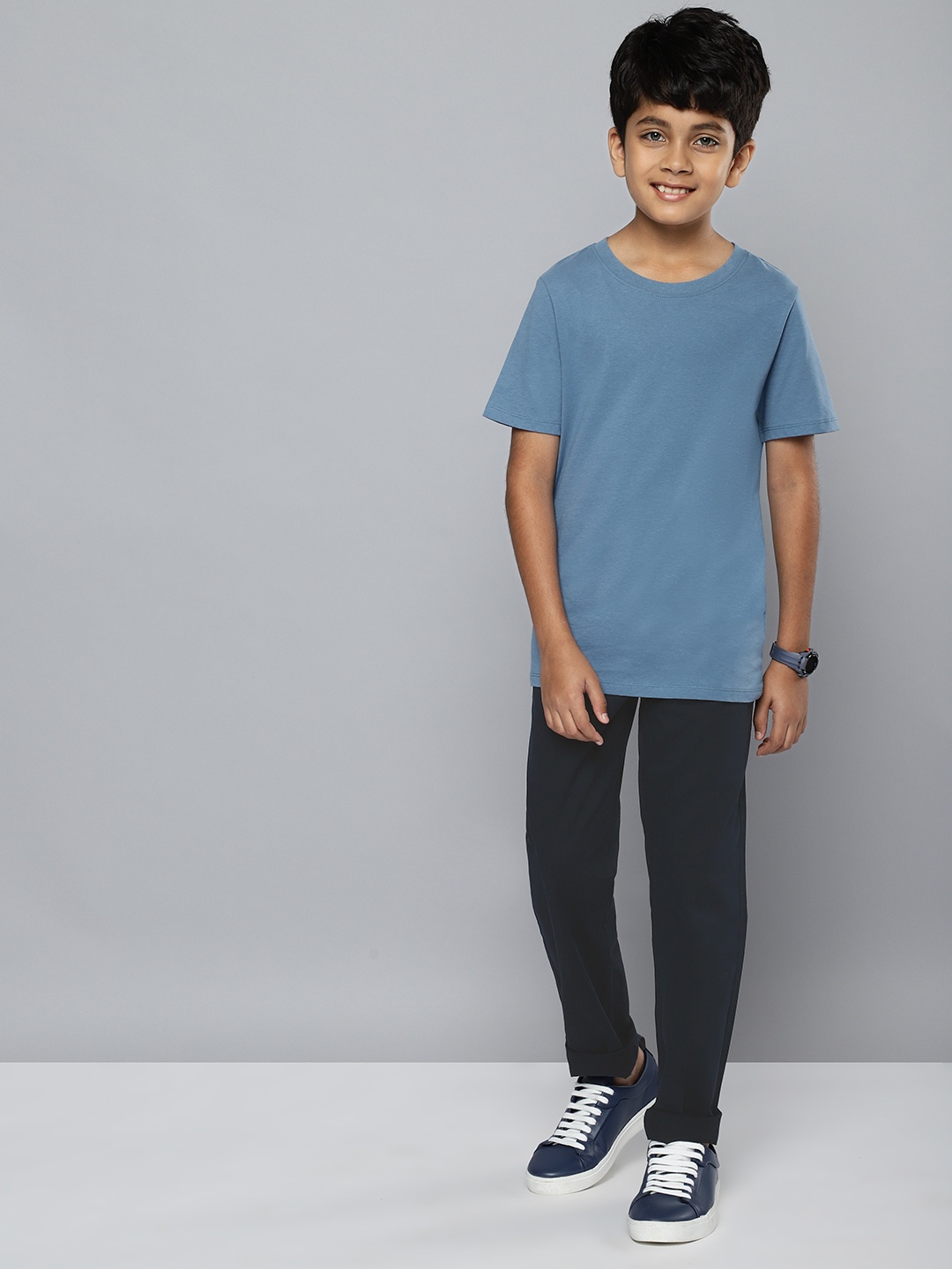 

Nautica Boys Regular Fit Solid Chinos, Navy blue