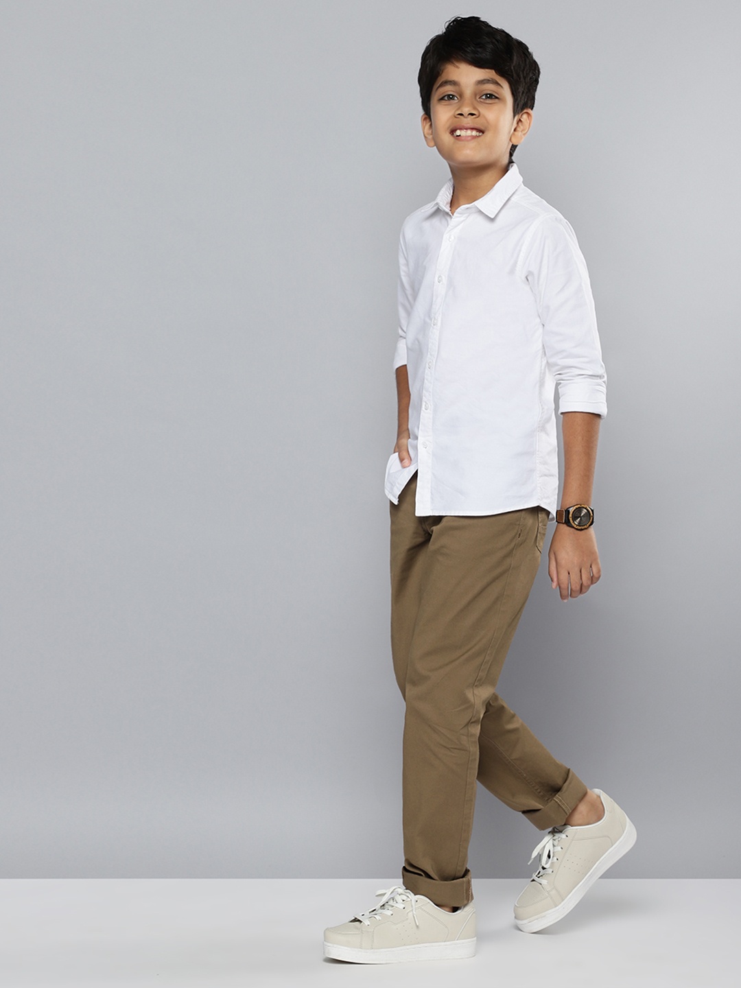 

Nautica Boys Solid Regular Fit Chinos, Brown