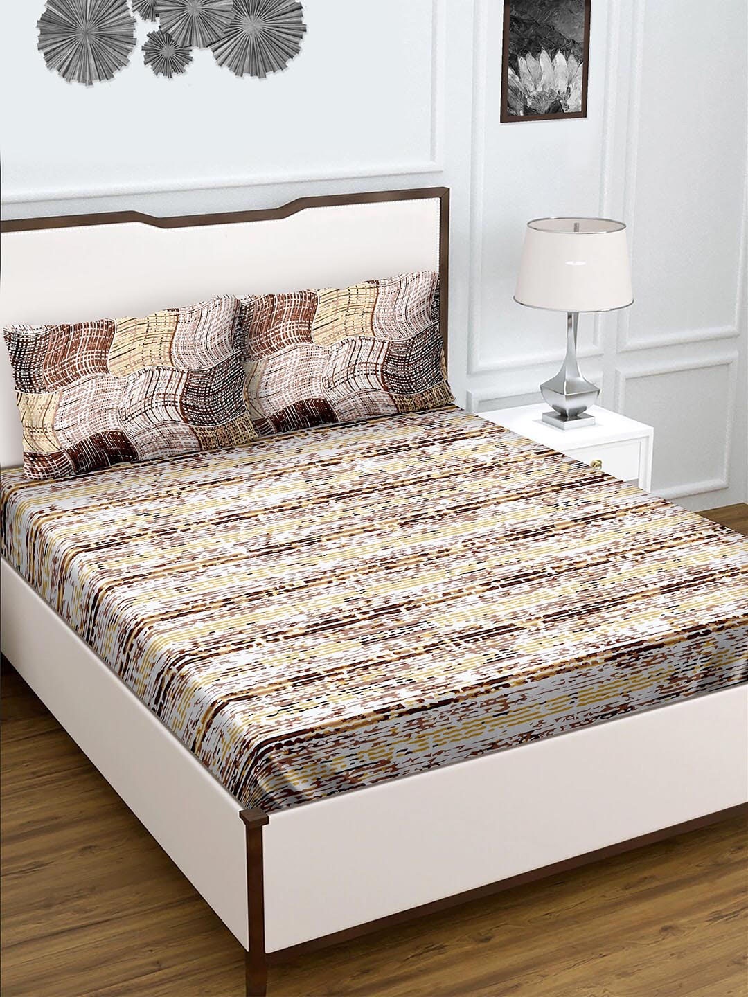 

BELLA CASA Brown & Orange Geometric 180 TC Queen Bedsheet with 2 Pillow Covers
