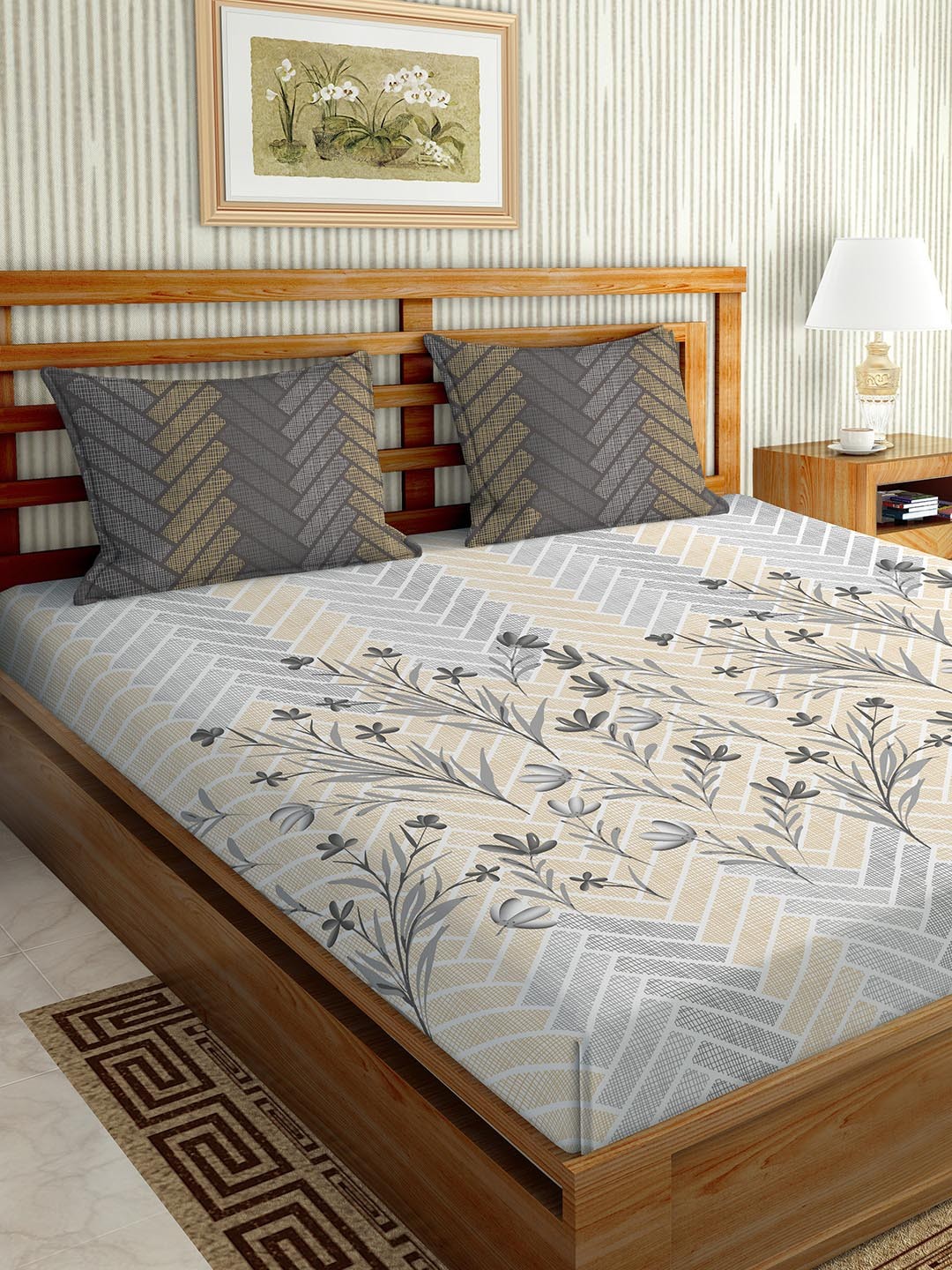 

BELLA CASA Grey & Beige Floral 180 TC Cotton King Bedsheet with 2 Pillow Covers