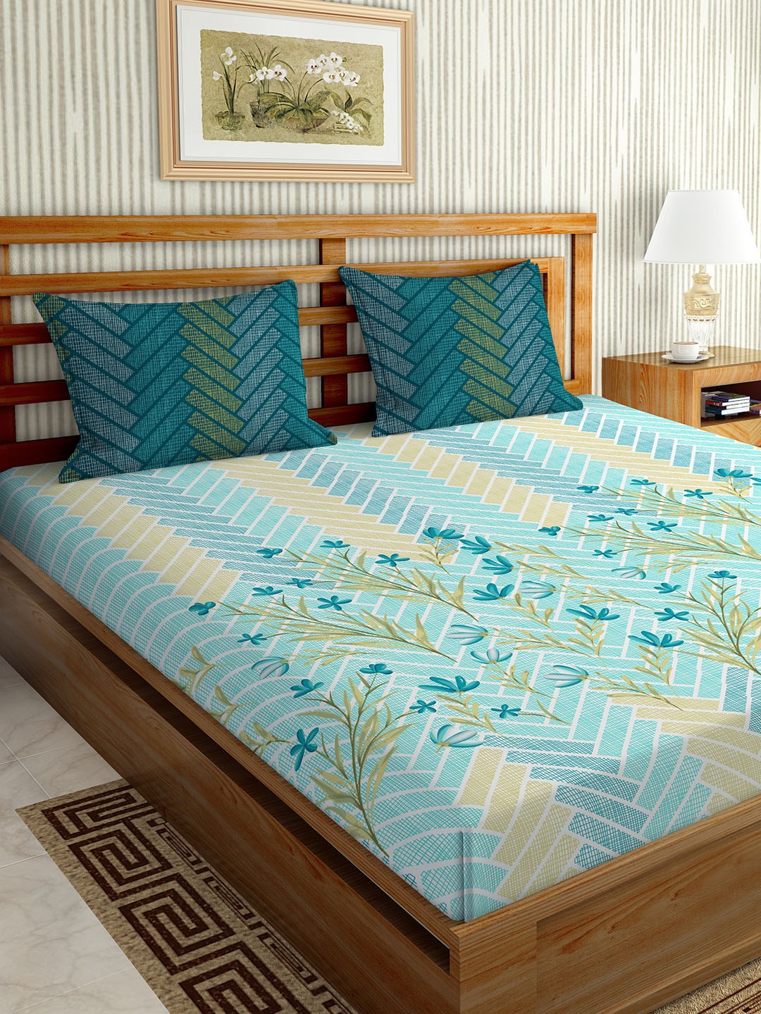 

BELLA CASA Teal & Beige Floral 180 TC Cotton King Bedsheet with 2 Pillow Covers
