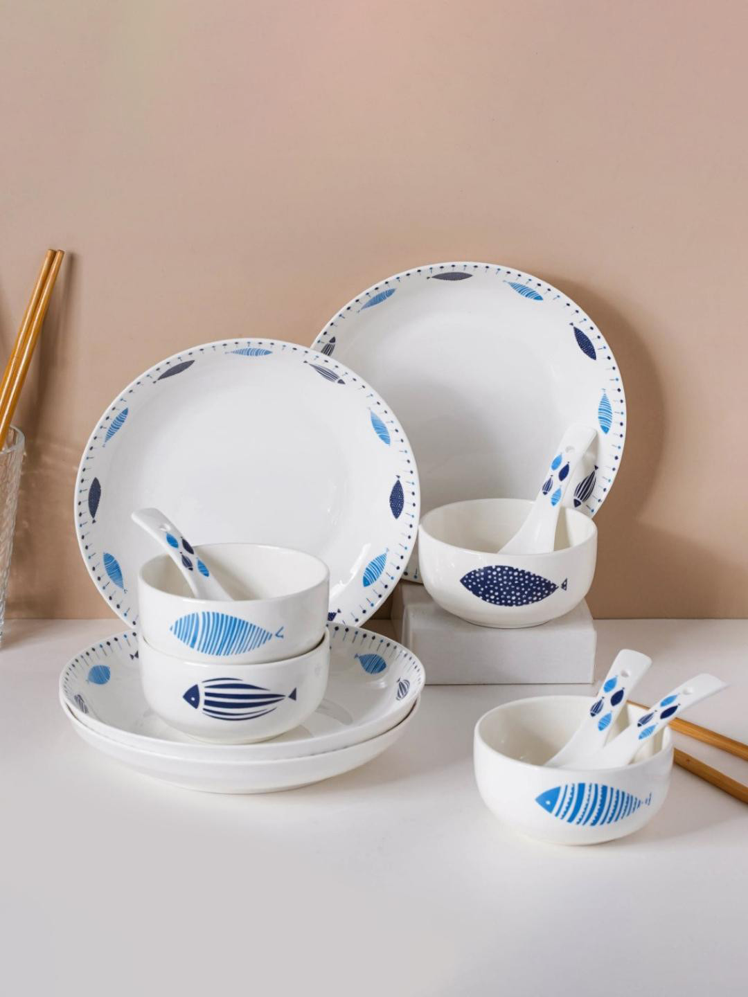 

Nestasia 16 Pieces Of Microwave Safe Printed Ceramic Glossy Dinner Set, White