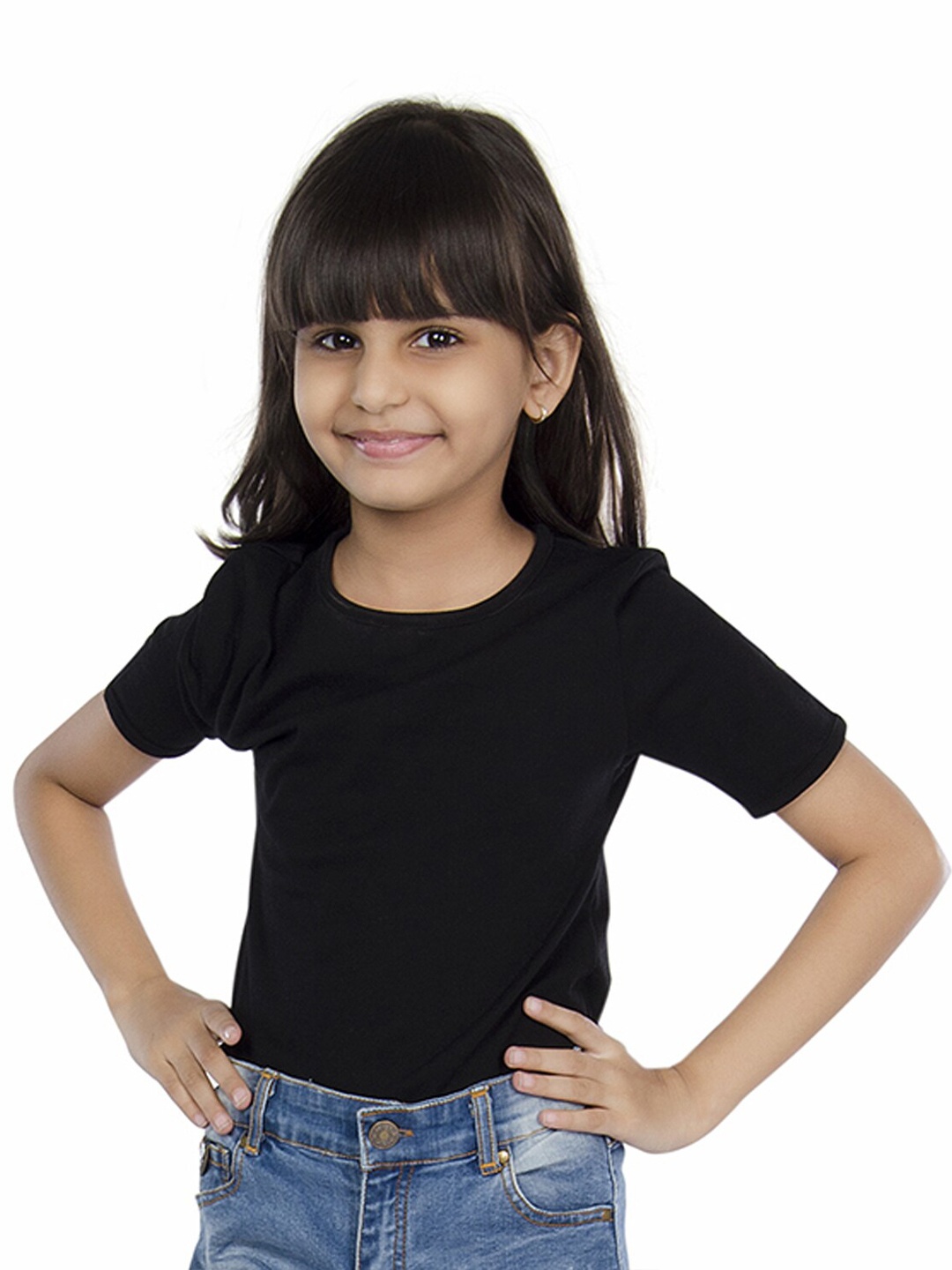 

Olele Girls Black Solid T-shirt