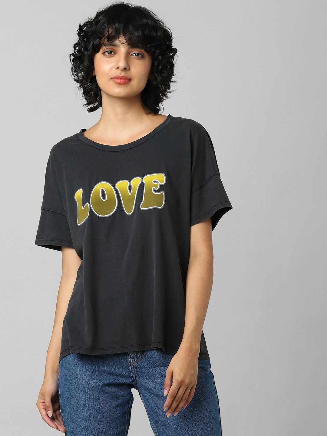 

ONLY Women Black Typography Printed Raw Edge T-shirt