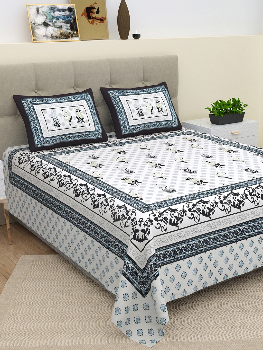 

BELLA CASA Blue & White Ethnic Motifs 210 TC King Bedsheet with 2 Pillow Covers