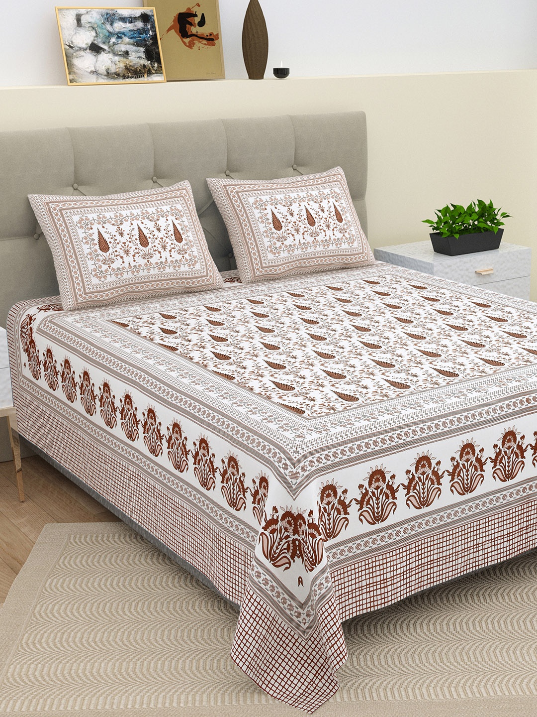 

BELLA CASA Brown & White Ethnic Motifs 210 TC Vogue King Bedsheet with 2 Pillow Covers