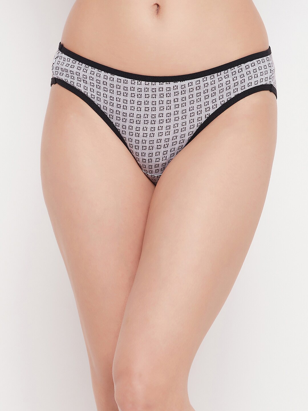 

Clovia Women White & Black Printed Bikini Briefs
