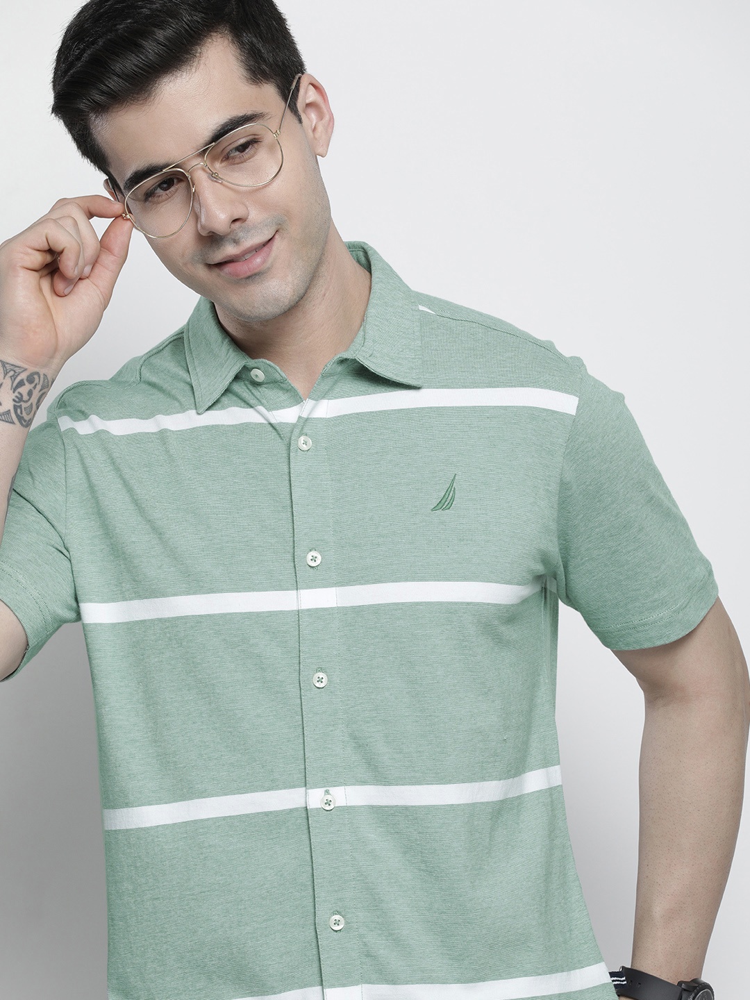 

Nautica Men Classic Horizontal Striped Casual Shirt, Green