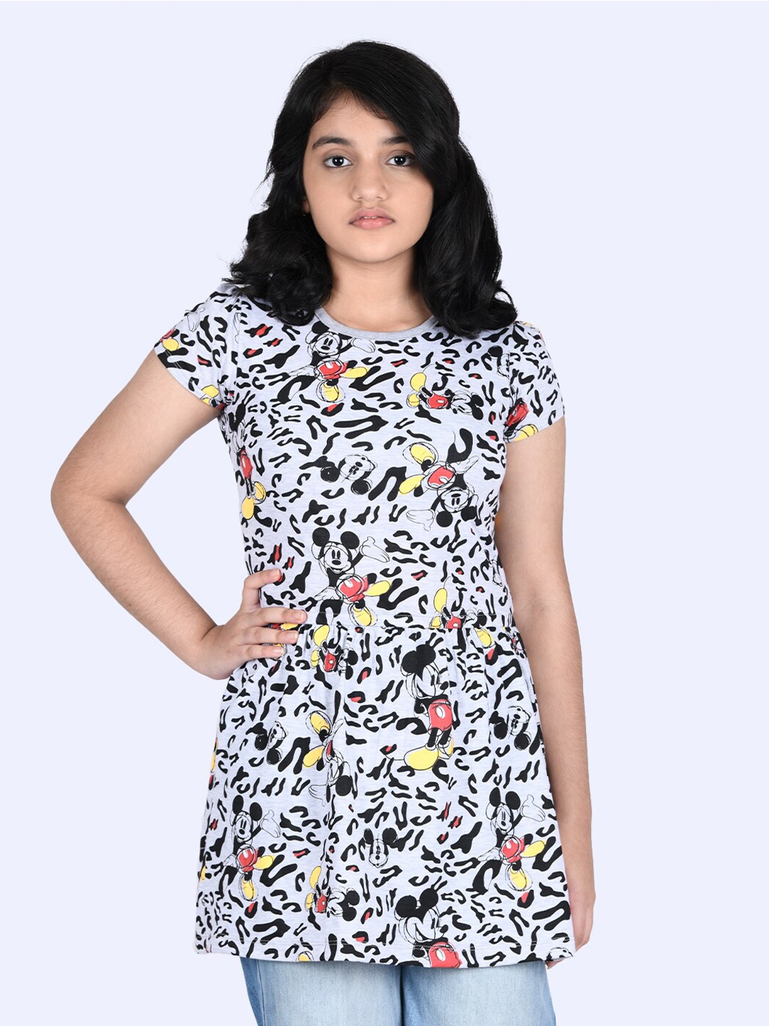

Zalio Girls White & Black Minnie Mouse Printed Pure Cotton Tunic