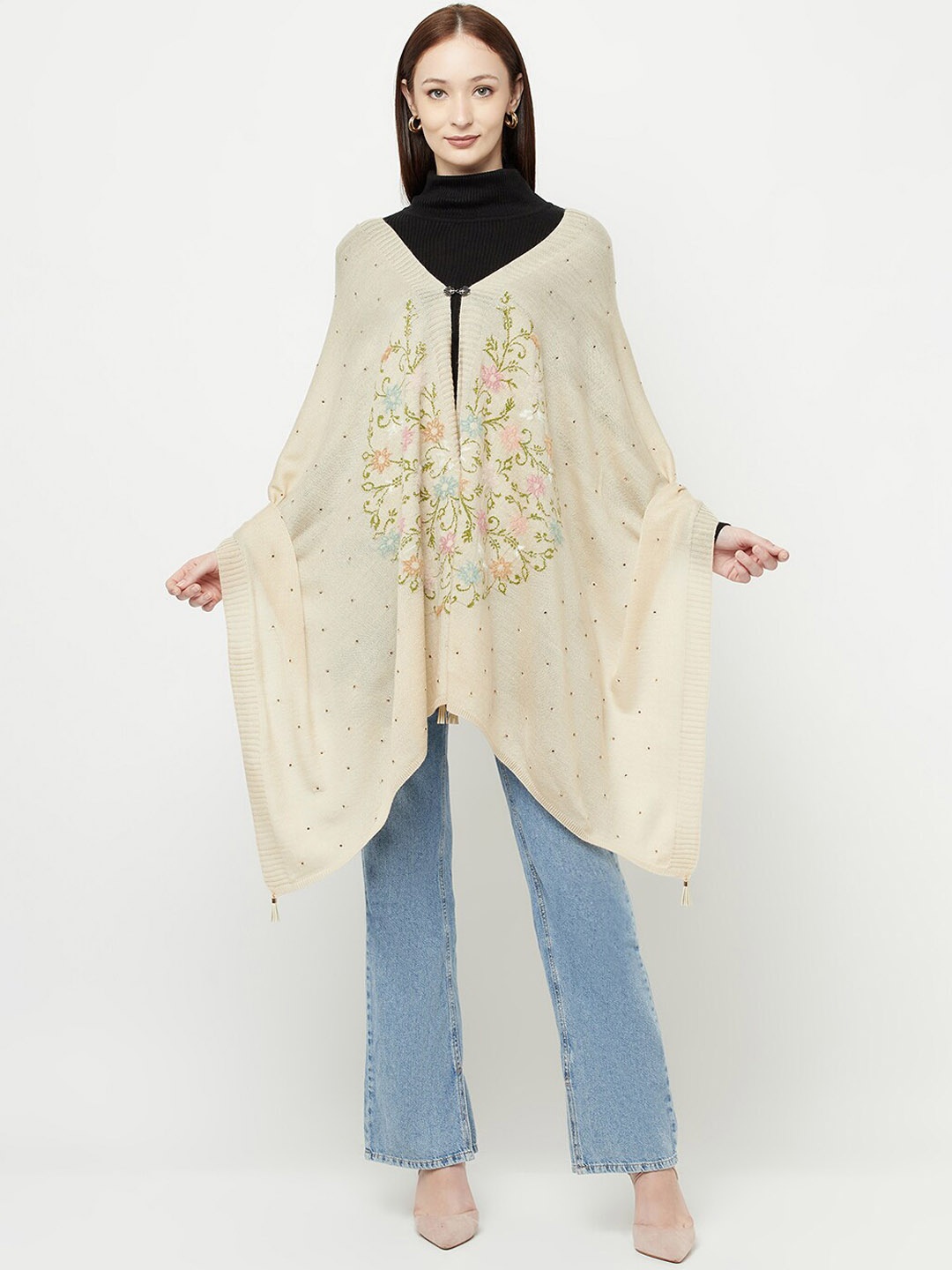 

Knitstudio Women Beige & Green Floral Knitted Shawl