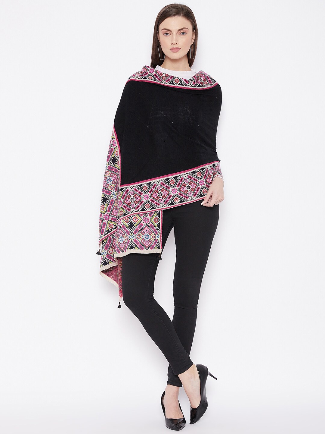 

Knitstudio Women Black & Pink Solid Knitted Shawl