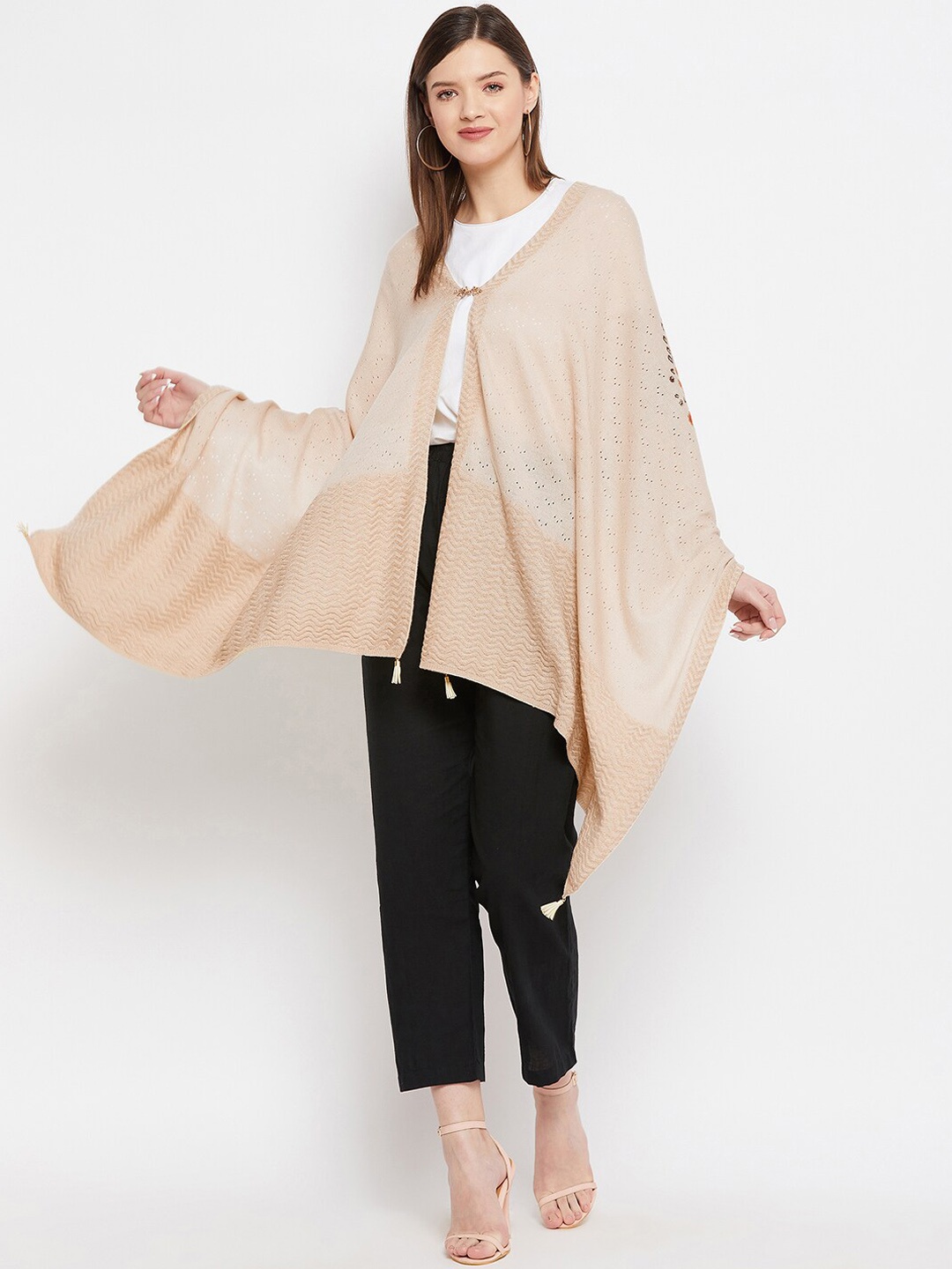 

Knitstudio Women Beige Woven-Design Knitted Shawl