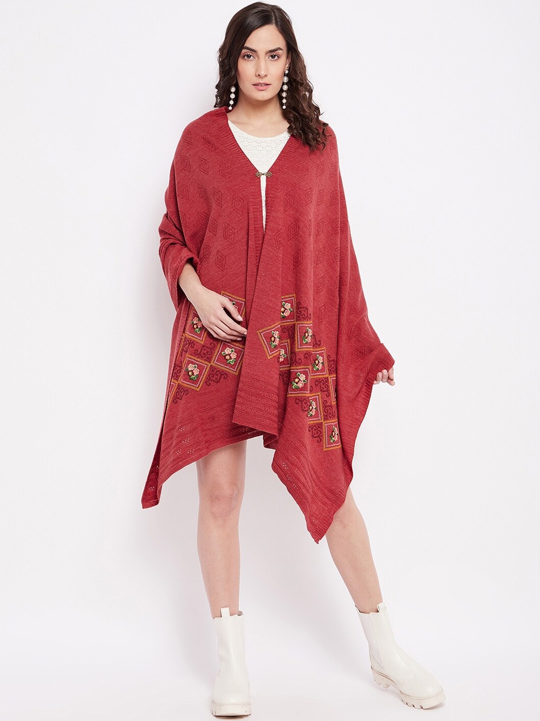 

Knitstudio Women Coral Embroidered Knitted Shawl