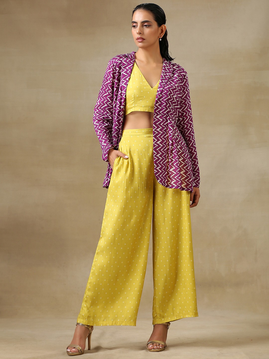 

trueBrowns Women Lime Green & Purple Printed Co-Ords Set