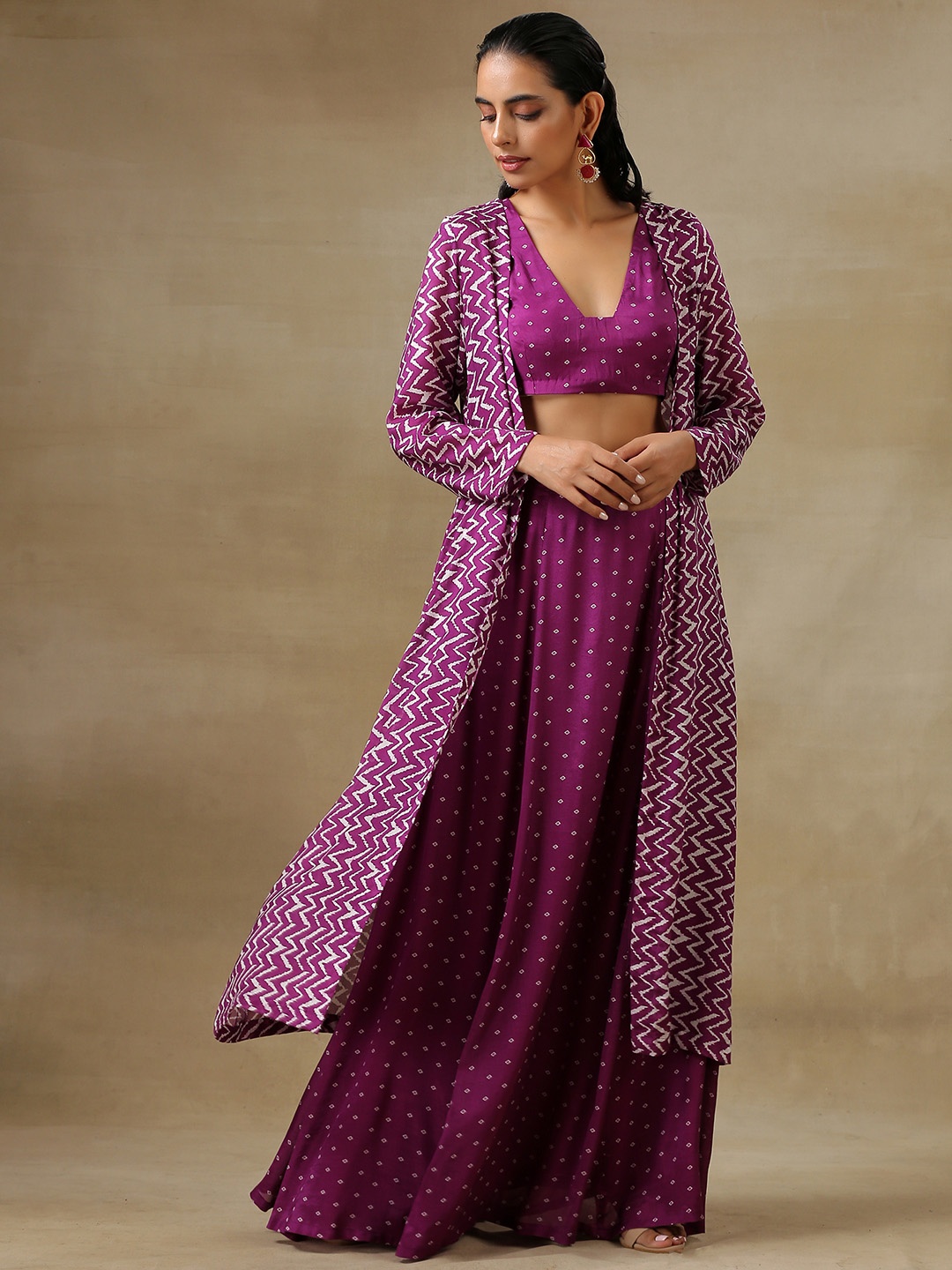 

trueBrowns Women Purple Bandhani Printed Silk Co-Ords Set