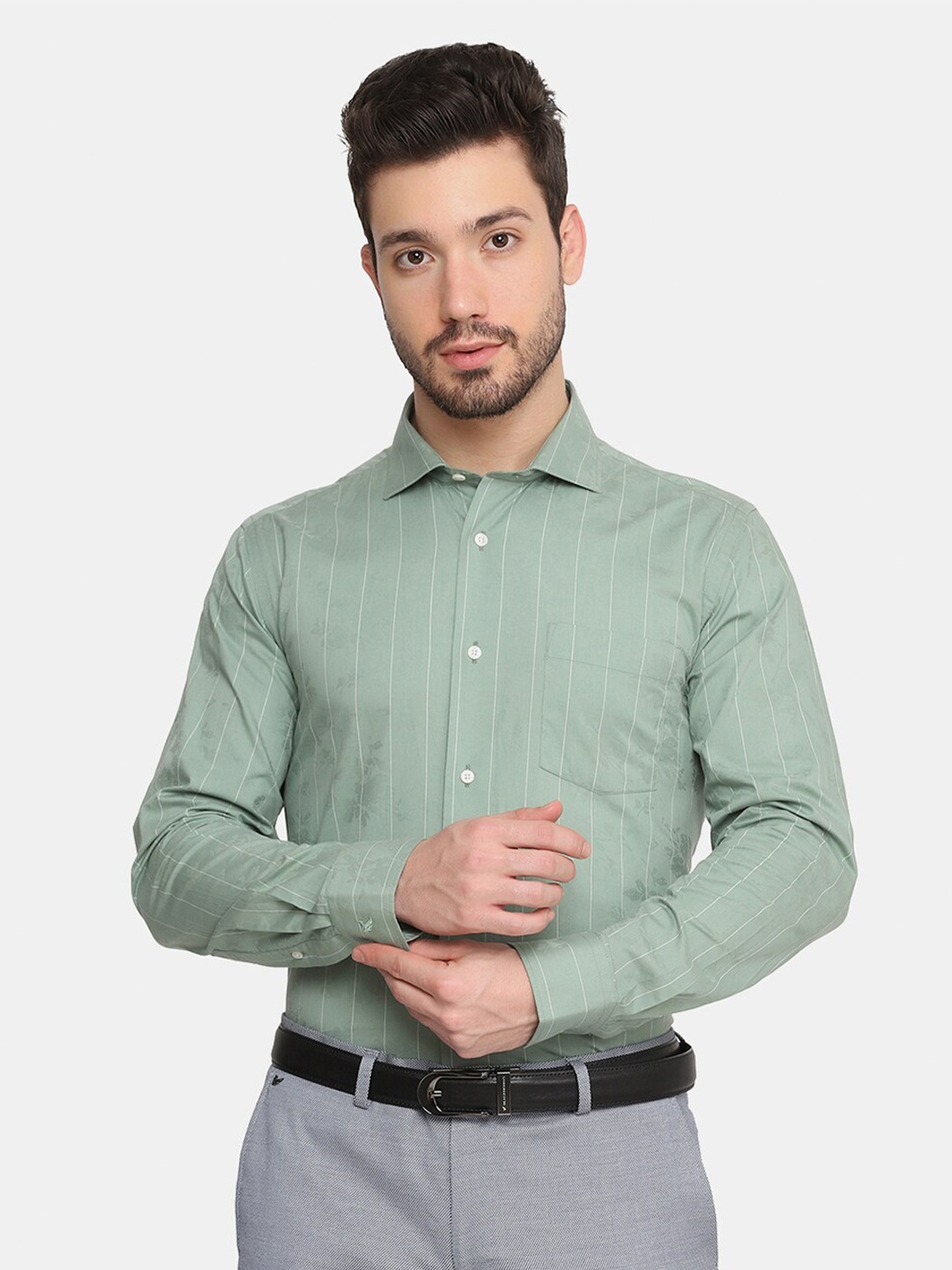 

Blackberrys Men Green Slim Fit Striped Pure Cotton Formal Shirt