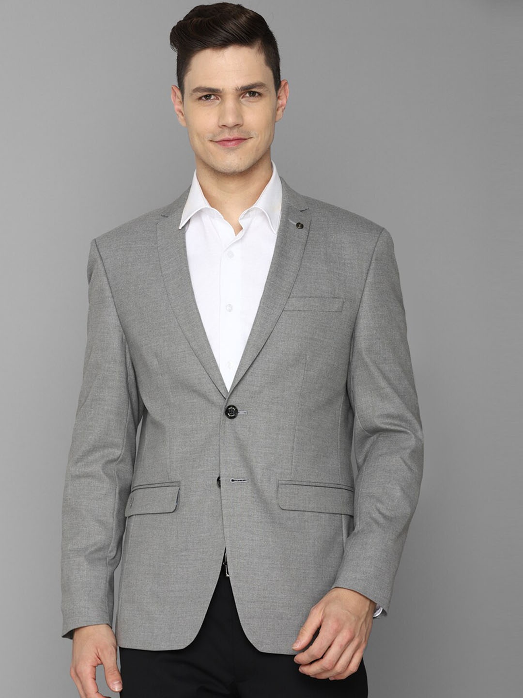 

Allen Solly Men Grey Solid Single-Breasted Slim-Fit Blazers