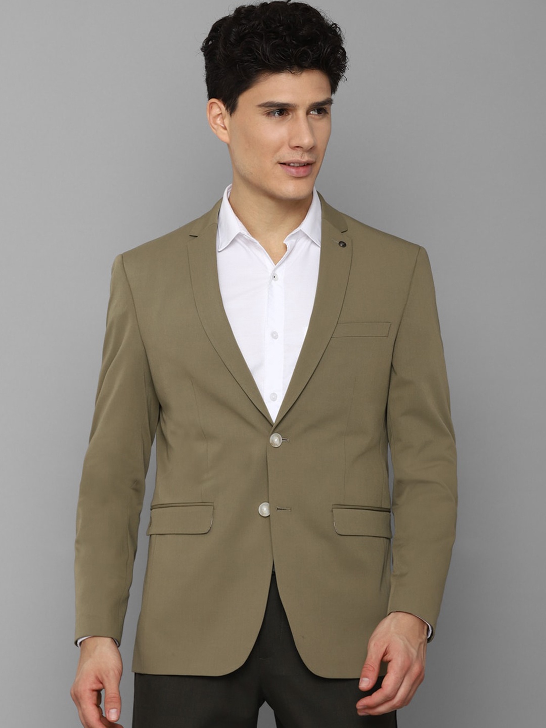 

Allen Solly Men Olive Green Solid Single Breasted Slim-Fit Blazer
