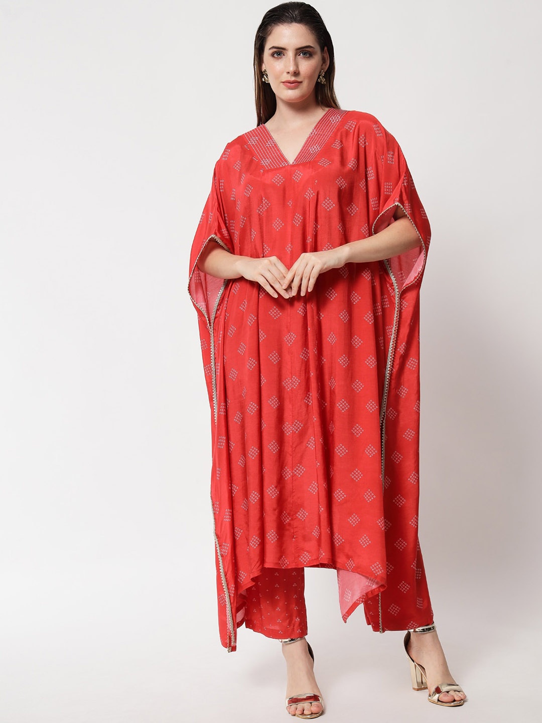 

trueBrowns Women Red Bandhani Printed Panelled Kurta with Trousers & With Dupatta