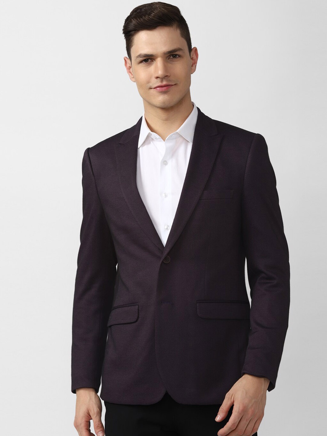 

Peter England Elite Men Black Solid Slim-Fit Blazer