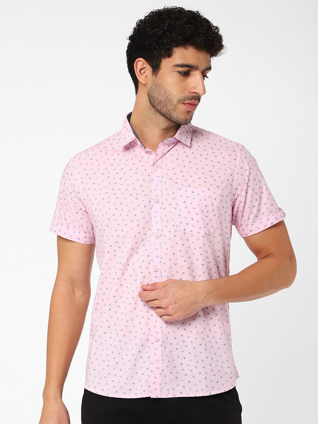 

R&B Men Pink Floral Printed Casual Cotton Shirt