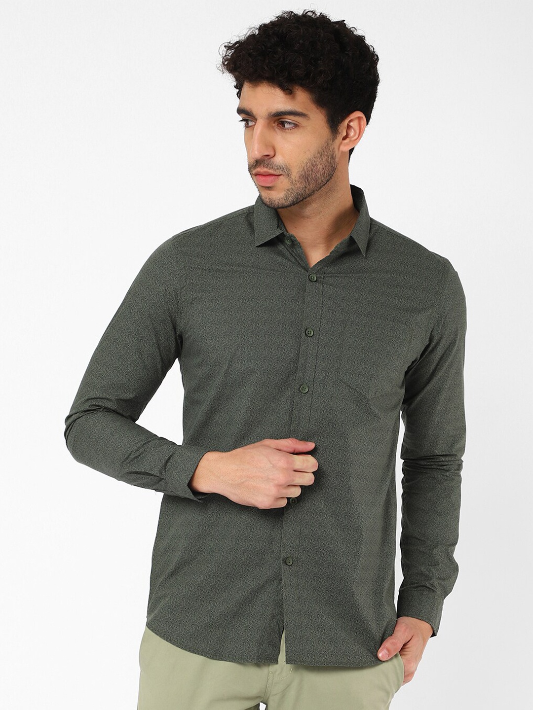 

R&B Men Olive Green Printed Casual Shirt