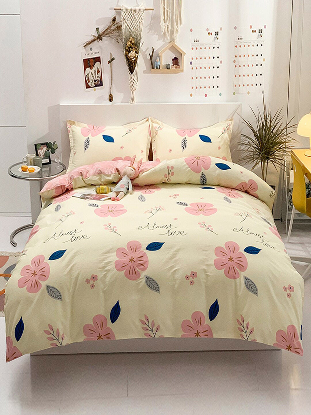 

JC Collection Yellow & Pink Printed Pure Cotton Double King Bedding Set