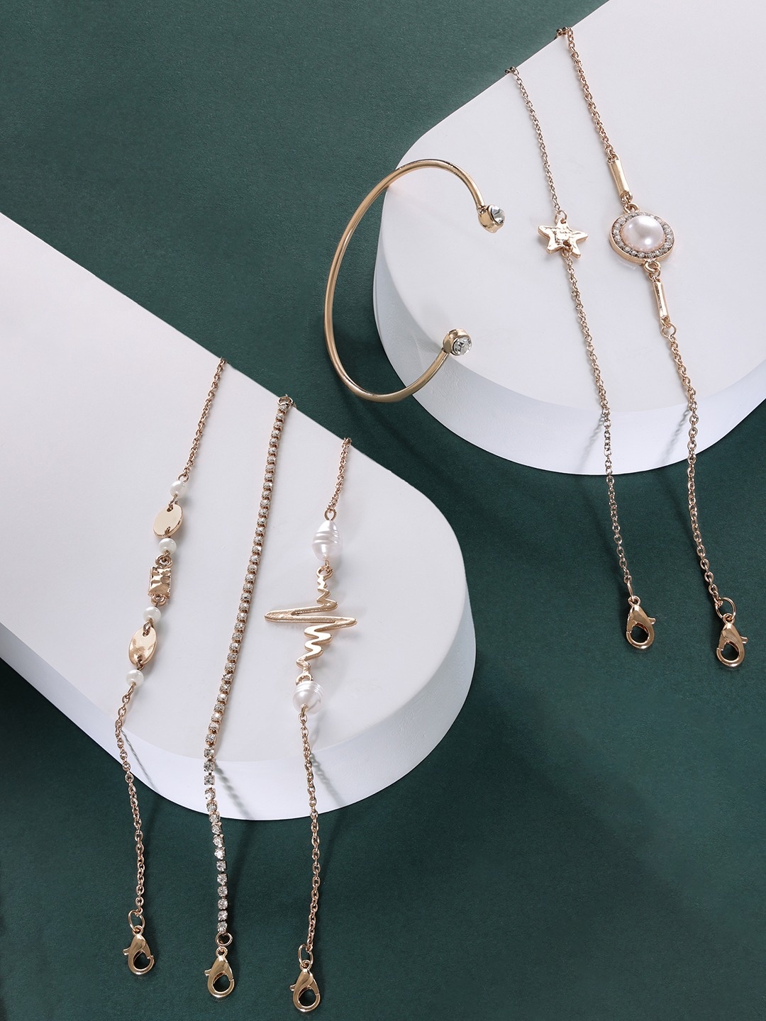 

AMI Women Set of 6 Gold-Plated Contemporary Charm Bracelets